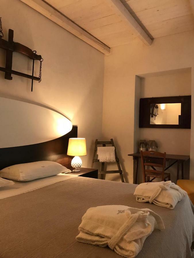 ميسانيي Masseria Messapia Resort & Spa المظهر الخارجي الصورة